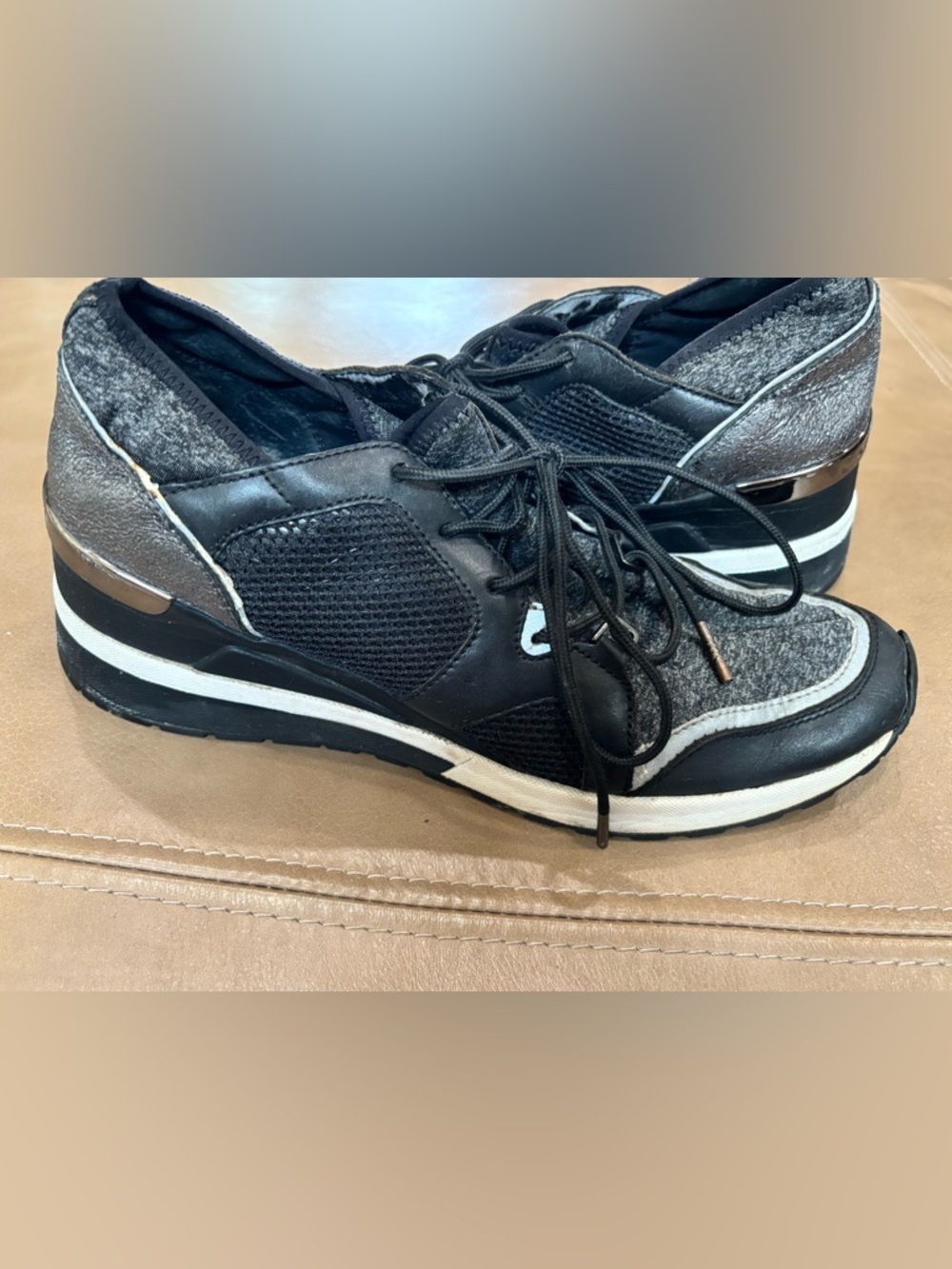 Michael Kors Black and Gray Knit Leather Lace-Up bold statement Sneakers - Picture 6 of 9